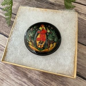 Vintage Russian Lacquer Pin Brooch from Palekh